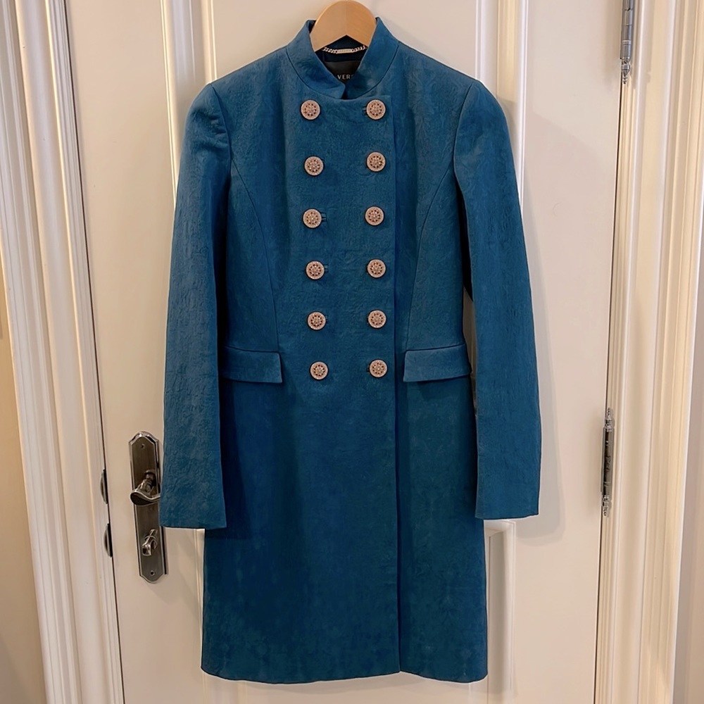 Versace double-buttoned mid-thigh length wool coat size 4
